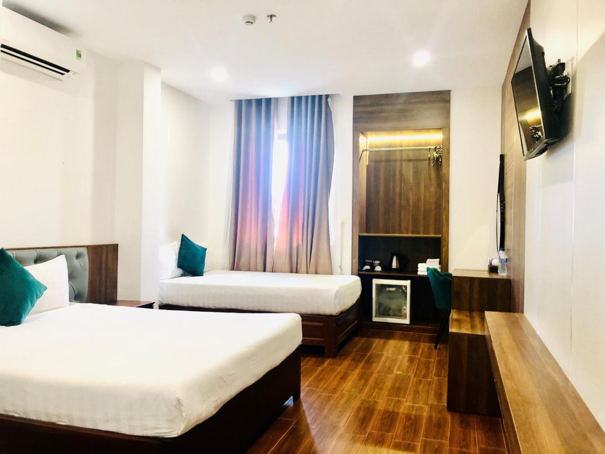 Le Centre Pleiku Hotel Exterior foto